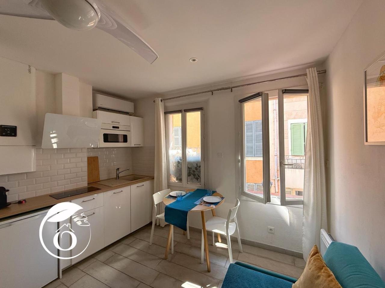 Superbe T1 Bis Sur Le Port Et Rue Pietonne Apartment Sanary-sur-Mer